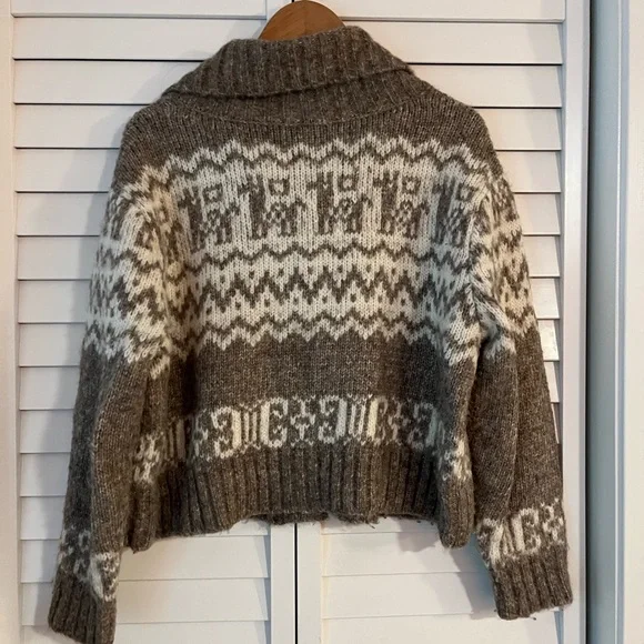 TRADE Ozma of California Cabin Cardi, Eco-Cloud Alpaca Cotton, Shrub - Picture 12 of 15